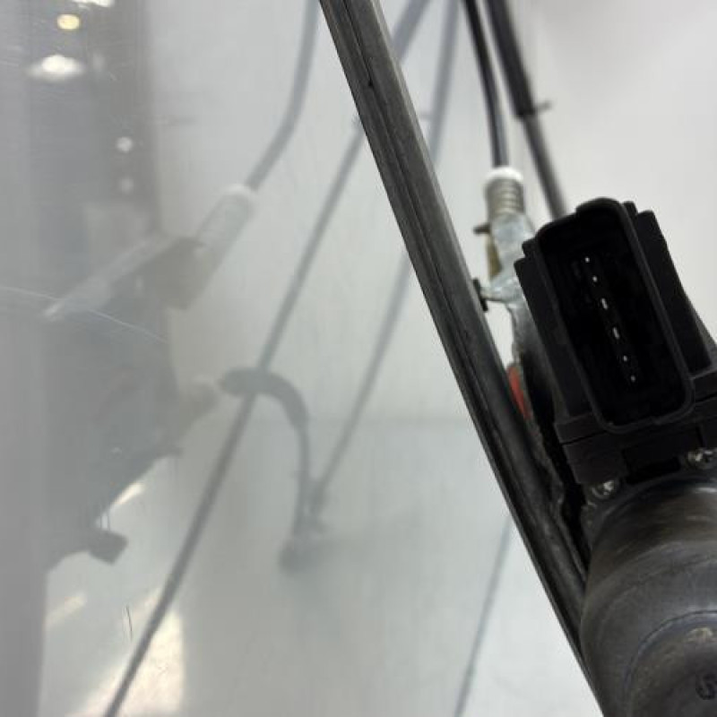 Leve vitre electrique avant gauche RENAULT LAGUNA 2 Photo n°5