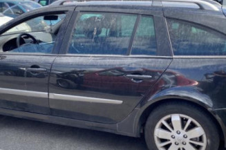 Optique avant principal gauche (feux)(phare) RENAULT LAGUNA 2