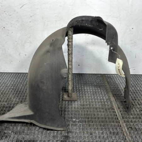 Pare boue avant droit VOLKSWAGEN POLO 4 Photo n°1