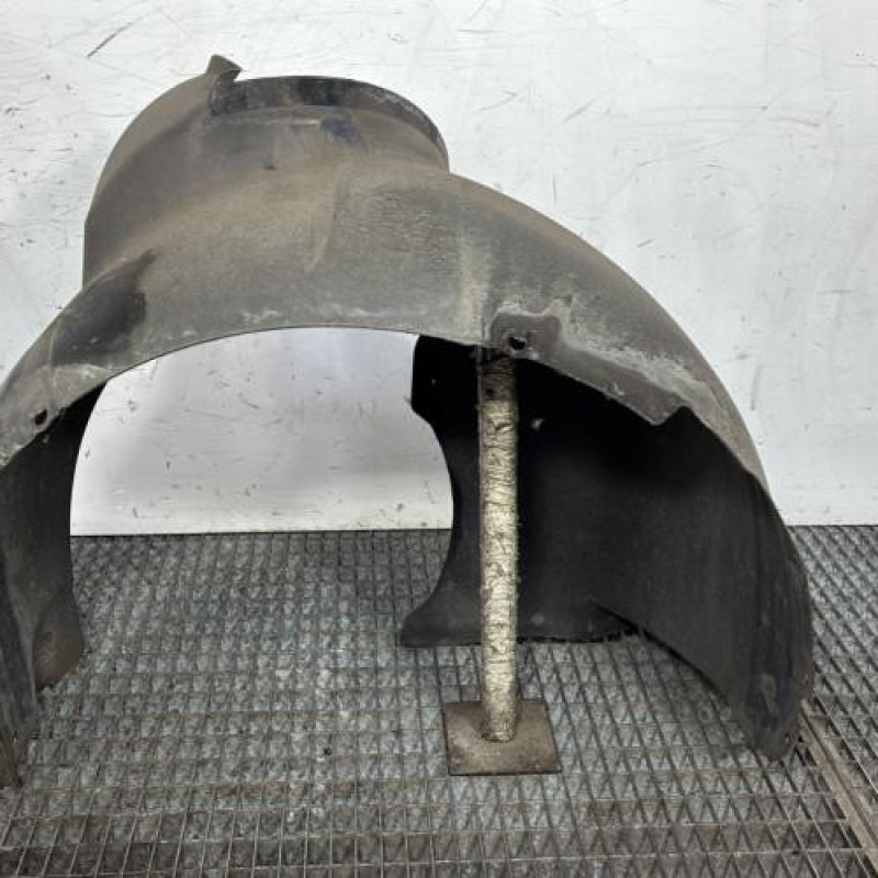 Pare boue avant droit VOLKSWAGEN POLO 4 Photo n°4