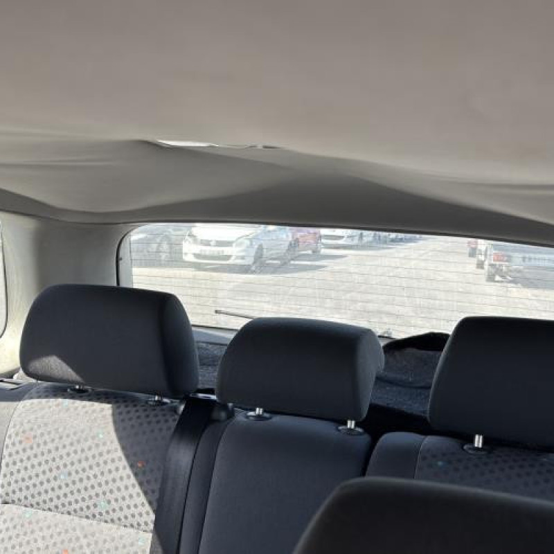 Pare boue avant droit VOLKSWAGEN POLO 4 Photo n°15