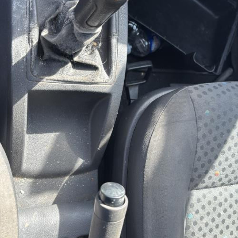 Pare boue avant droit VOLKSWAGEN POLO 4 Photo n°17