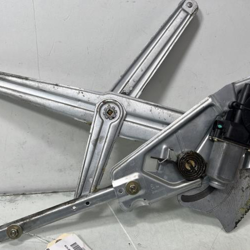 Leve vitre electrique avant gauche RENAULT TWINGO 1 Photo n°1