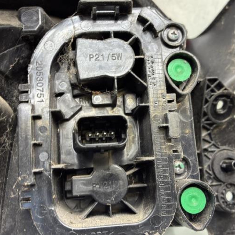 Feu arriere principal droit (feux) RENAULT CLIO 4 Photo n°4