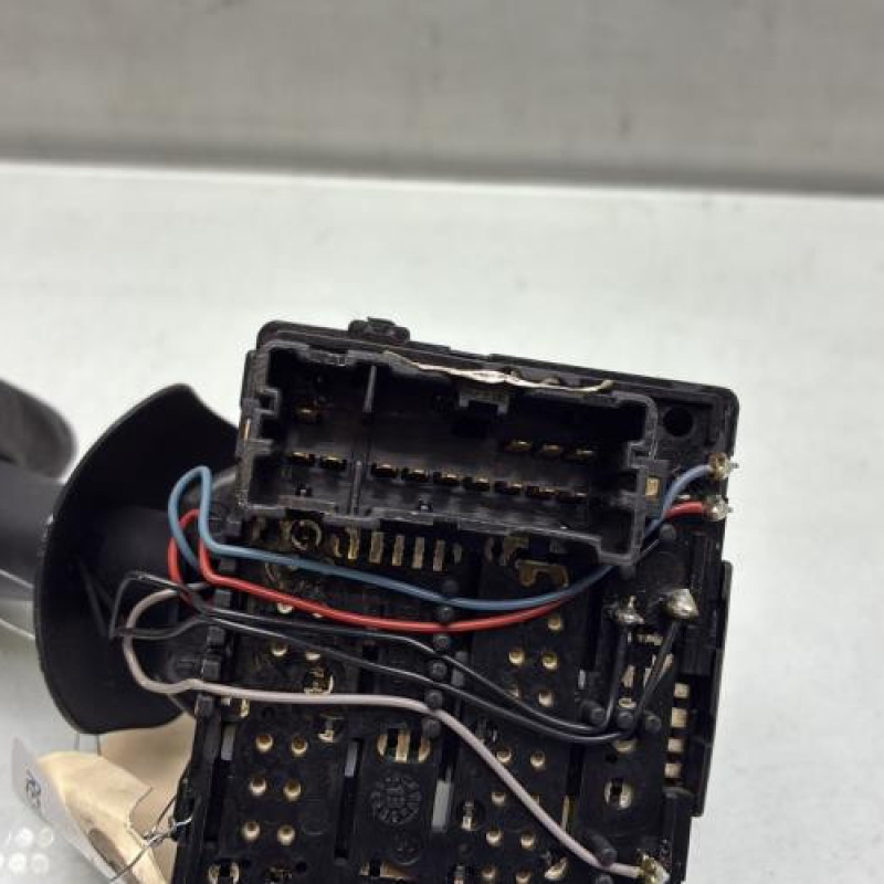 Commodo phare RENAULT CLIO 4 Photo n°4