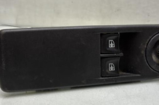 Interrupteur de leve vitre avant gauche RENAULT CLIO 4 Photo n°1