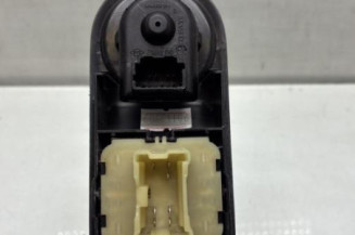 Interrupteur de leve vitre avant gauche RENAULT CLIO 4