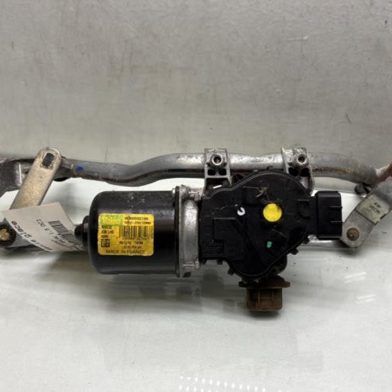 Moteur essuie glace avant RENAULT CLIO 4 Photo n°4