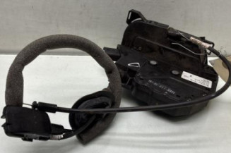 Serrure arriere droit RENAULT CLIO 4