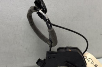 Serrure arriere droit RENAULT CLIO 4