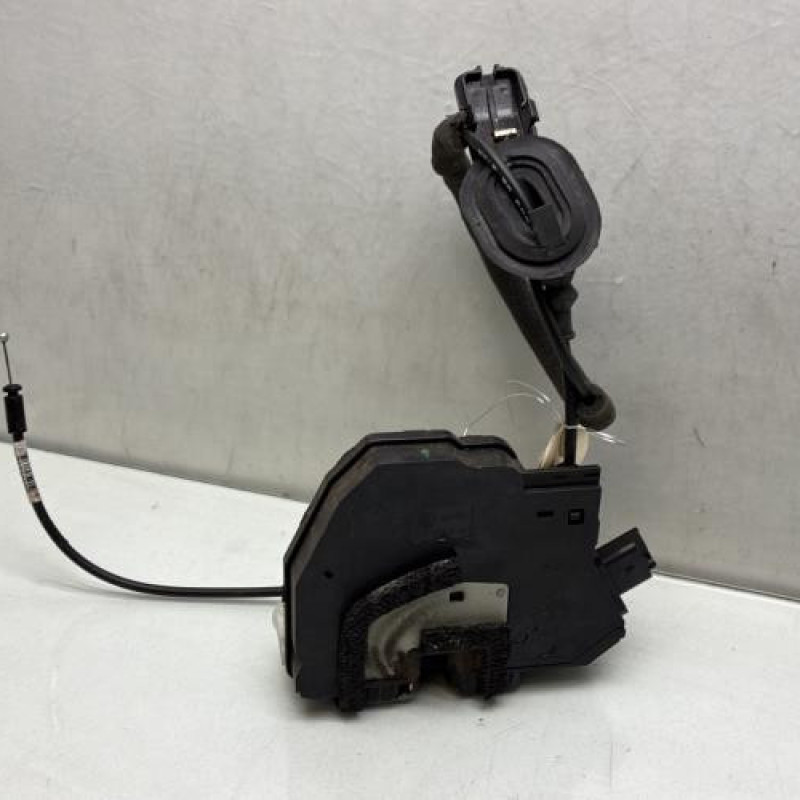 Serrure avant gauche RENAULT CLIO 4 Photo n°4