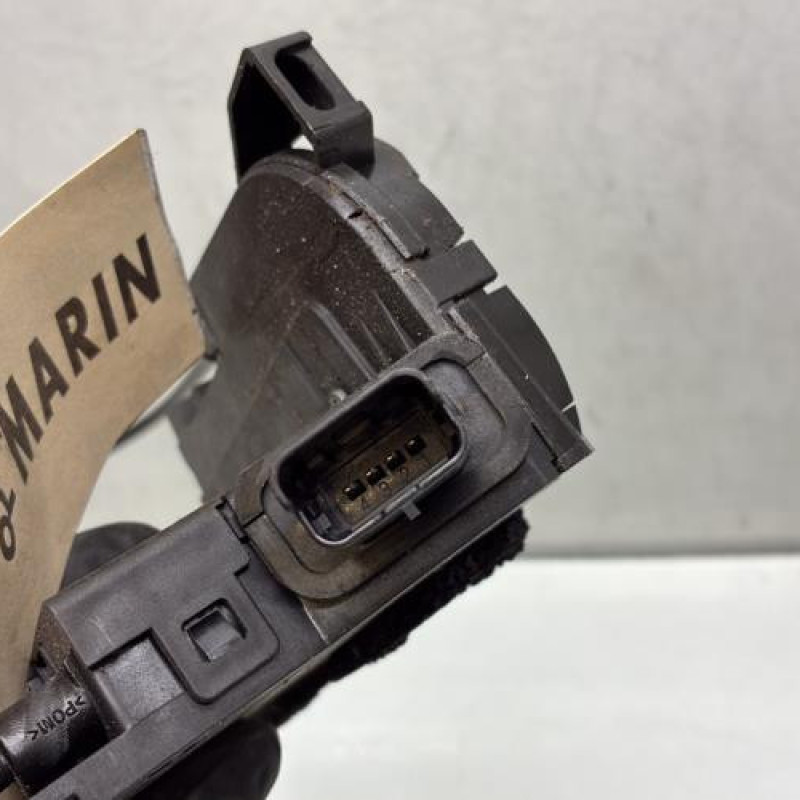 Serrure avant gauche RENAULT CLIO 4 Photo n°6