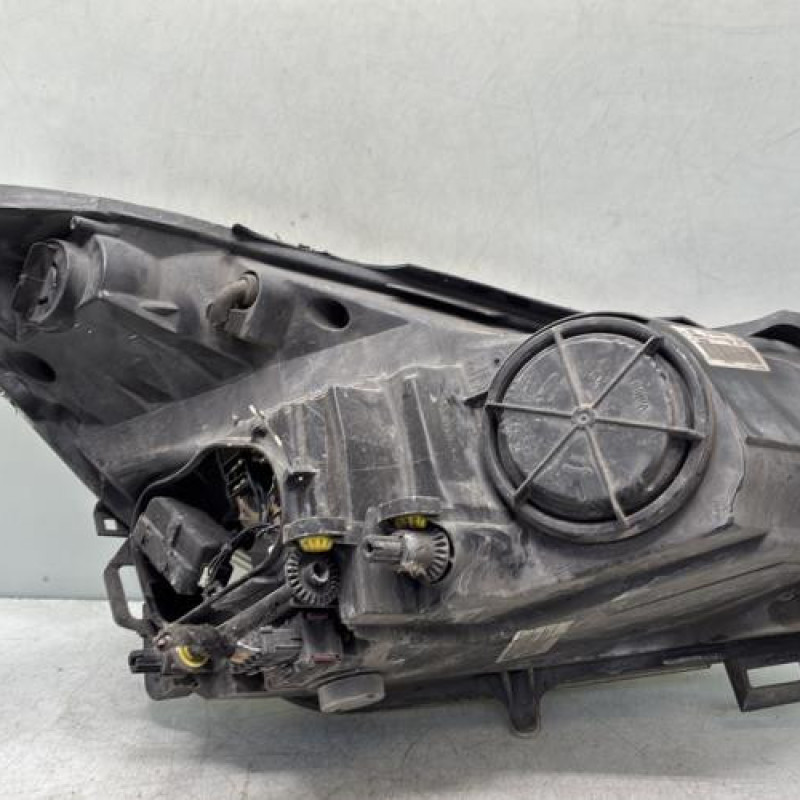 Optique avant principal gauche (feux)(phare) OPEL CORSA D Photo n°7