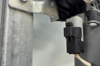 Leve vitre electrique avant droit PEUGEOT PARTNER 1