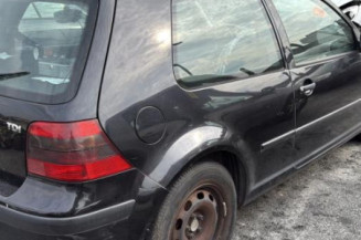 Glace retroviseur droit VOLKSWAGEN GOLF 4