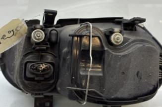 Optique avant principal droit (feux)(phare) VOLKSWAGEN GOLF 4
