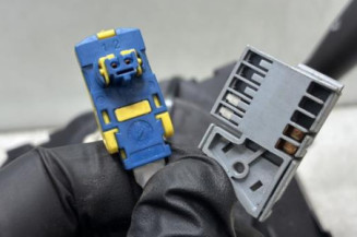 Com (Bloc Contacteur Tournant+Commodo Essuie Glace+Commodo Phare) CITROEN C2