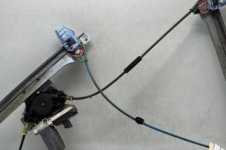 Leve vitre electrique avant gauche CITROEN C2