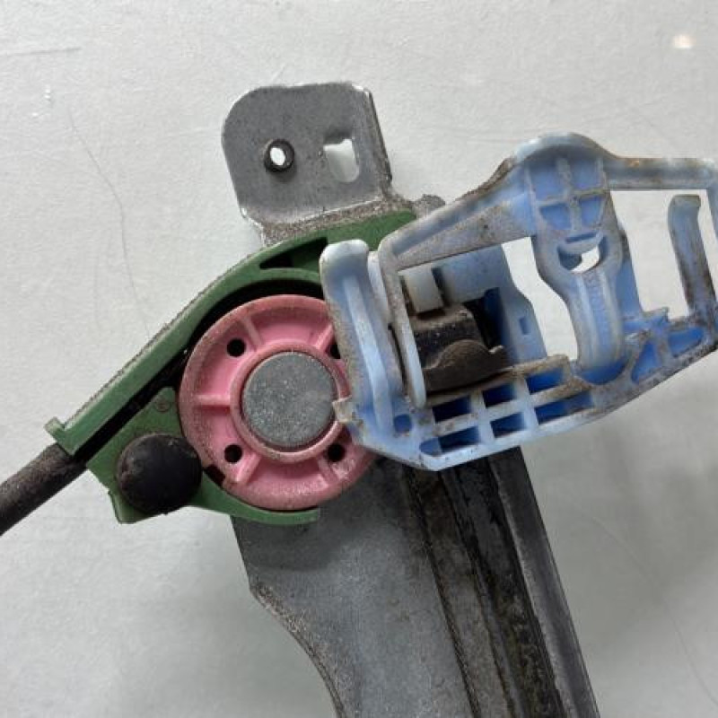 Leve vitre electrique avant gauche CITROEN C2 Photo n°9