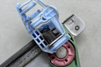 Leve vitre electrique avant gauche CITROEN C2