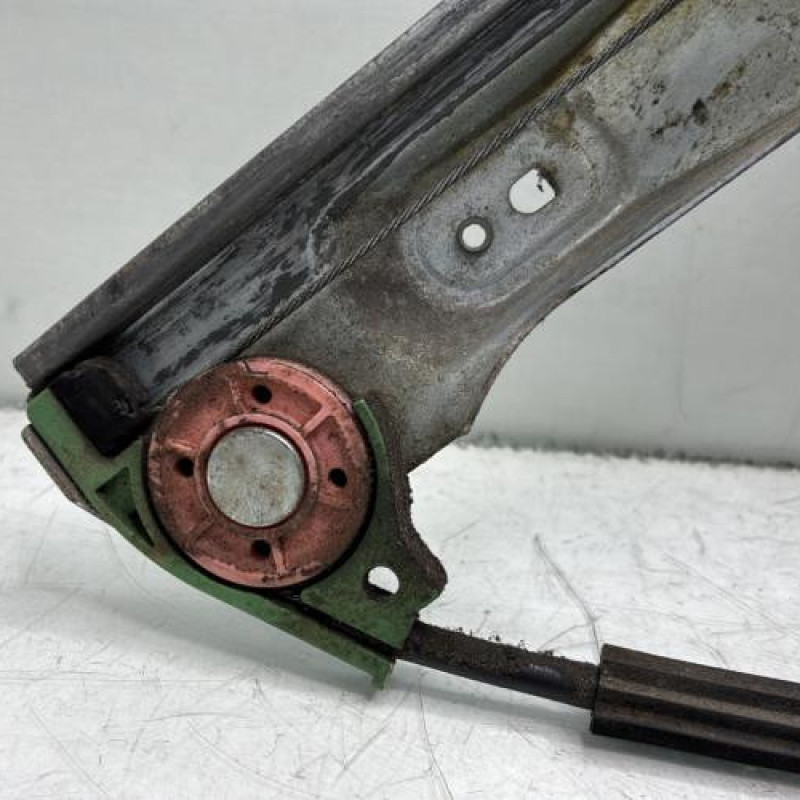 Leve vitre electrique avant gauche CITROEN C2 Photo n°11