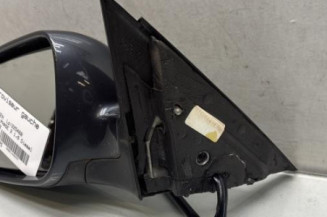 Retroviseur gauche VOLKSWAGEN PASSAT 4