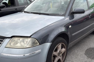 Retroviseur gauche VOLKSWAGEN PASSAT 4