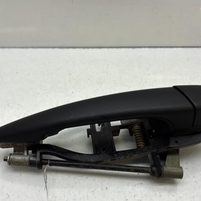 Poignee porte avant droit BMW SERIE 3 E46 Photo n°1