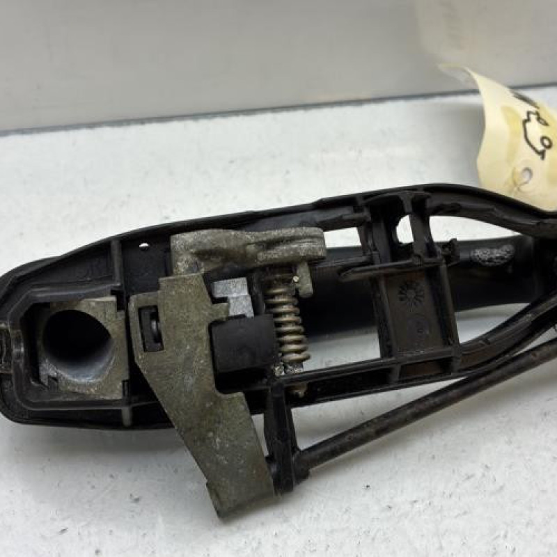 Poignee porte avant droit BMW SERIE 3 E46 Photo n°3