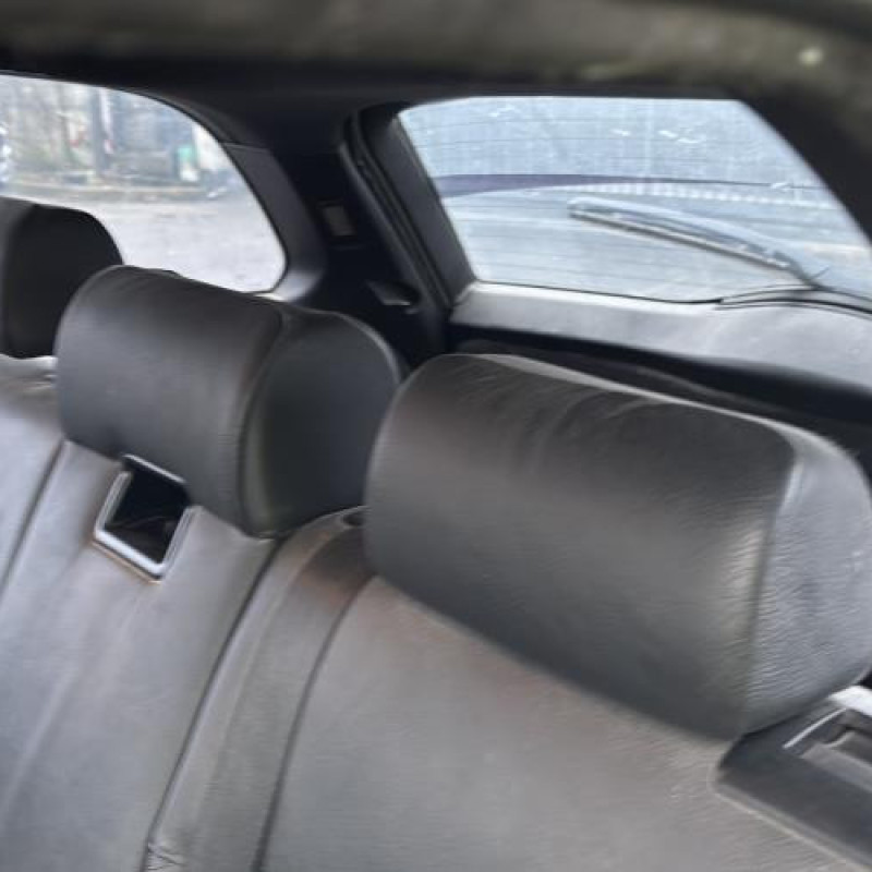 Poignee porte avant droit BMW SERIE 3 E46 Photo n°16