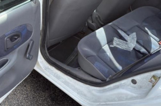 Bouchon de carburant RENAULT CLIO 2