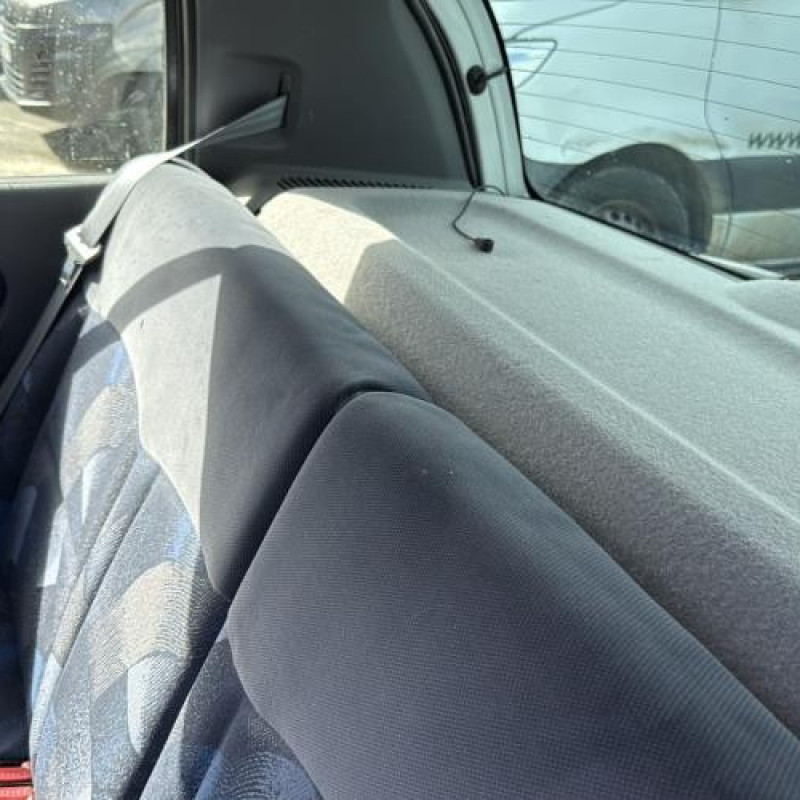 Bouchon de carburant RENAULT CLIO 2 Photo n°19