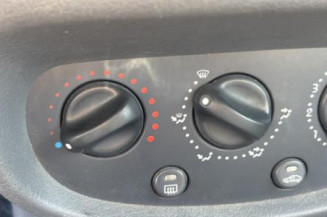 Pare soleil droit RENAULT CLIO 2