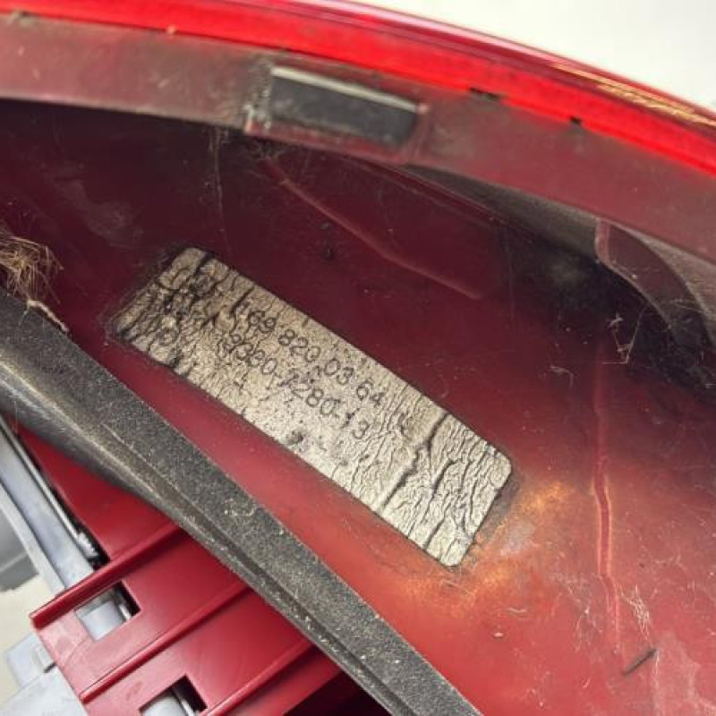 Feu arriere principal gauche (feux) MERCEDES CLASSE A 169 Photo n°6