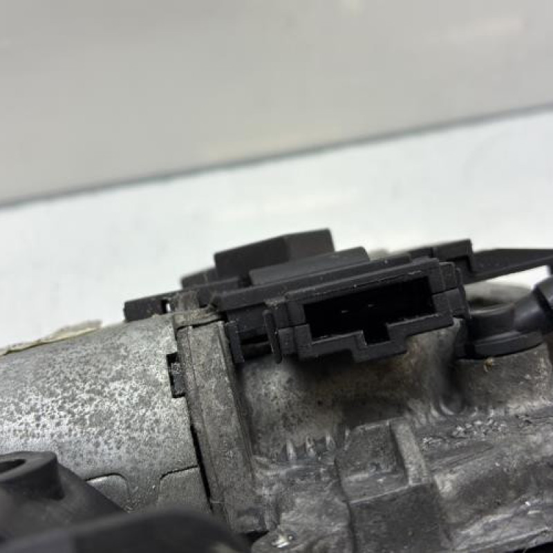 Moteur essuie glace arriere MERCEDES CLASSE A 169 Photo n°6