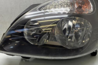 Optique avant principal gauche (feux)(phare) RENAULT CLIO 2 Photo n°1
