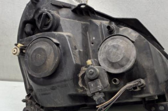 Optique avant principal gauche (feux)(phare) RENAULT CLIO 2