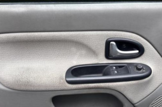 Optique avant principal gauche (feux)(phare) RENAULT CLIO 2