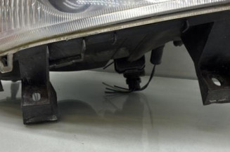 Optique avant principal droit (feux)(phare) RENAULT CLIO 2