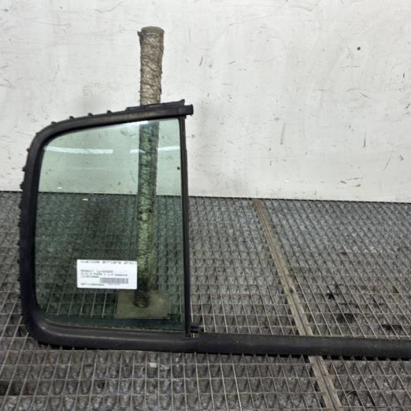 Custode arriere droit (porte) RENAULT CLIO 2 Photo n°1