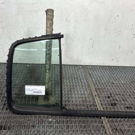 Custode arriere droit (porte) RENAULT CLIO 2 Photo n°1