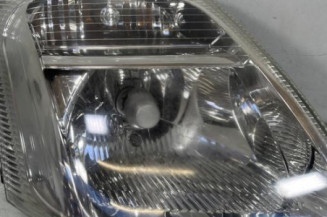 Optique avant principal droit (feux)(phare) CITROEN C2 Photo n°1