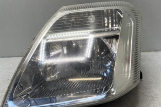 Optique avant principal gauche (feux)(phare) CITROEN C2 Photo n°1