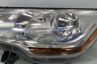 Optique avant principal gauche (feux)(phare) CITROEN C4 2 Photo n°1