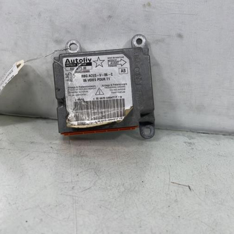 Boitier air bag PEUGEOT 206+ Photo n°1