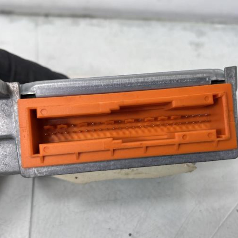 Boitier air bag PEUGEOT 206+ Photo n°4