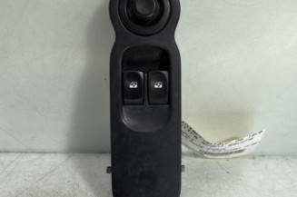 Interrupteur de leve vitre avant gauche RENAULT MODUS Photo n°1