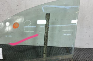 Vitre avant gauche RENAULT MODUS Photo n°1