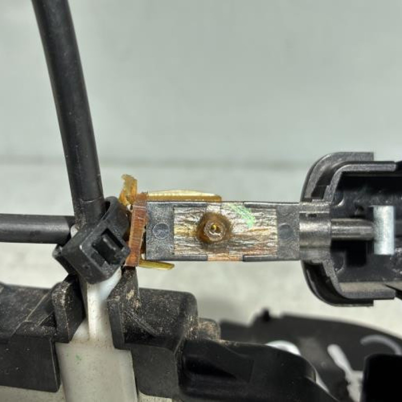 Serrure avant gauche RENAULT MODUS Photo n°5