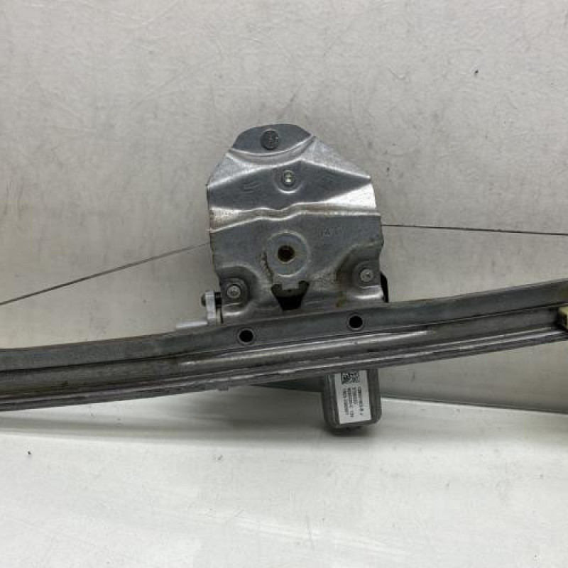 Leve vitre electrique avant gauche RENAULT CAPTUR 1 Photo n°1